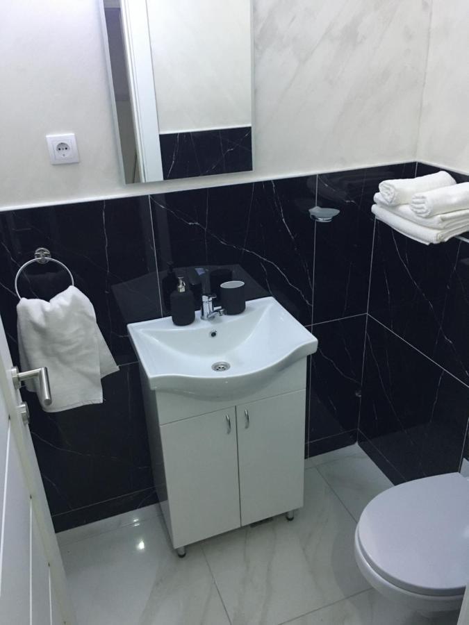 Seti Gorgeous Apartments With Jacuzzi Belgrad Dış mekan fotoğraf