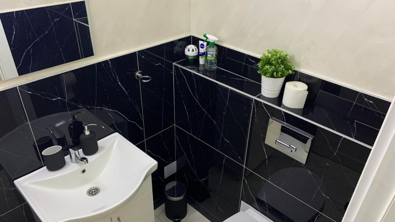 Seti Gorgeous Apartments With Jacuzzi Belgrad Dış mekan fotoğraf
