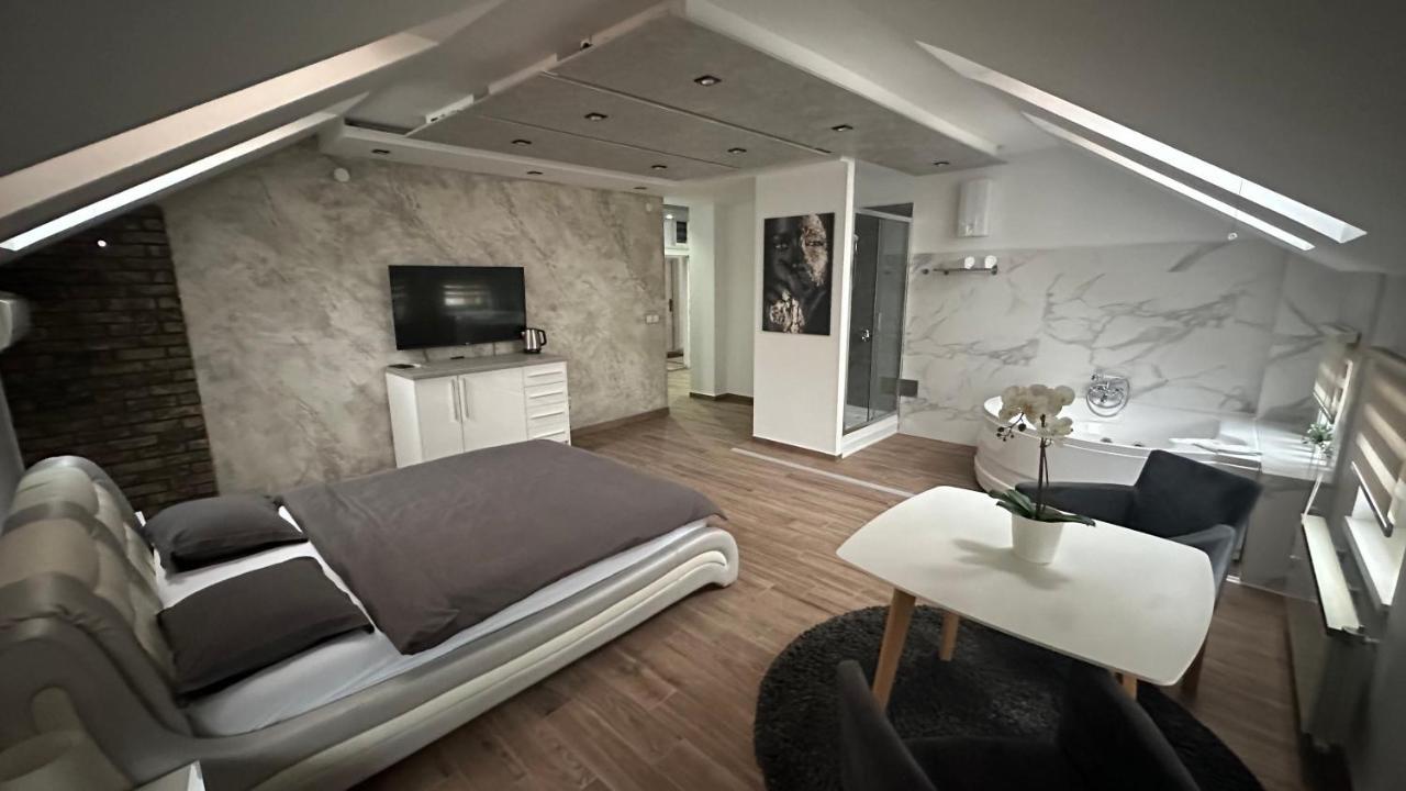 Seti Gorgeous Apartments With Jacuzzi Belgrad Dış mekan fotoğraf